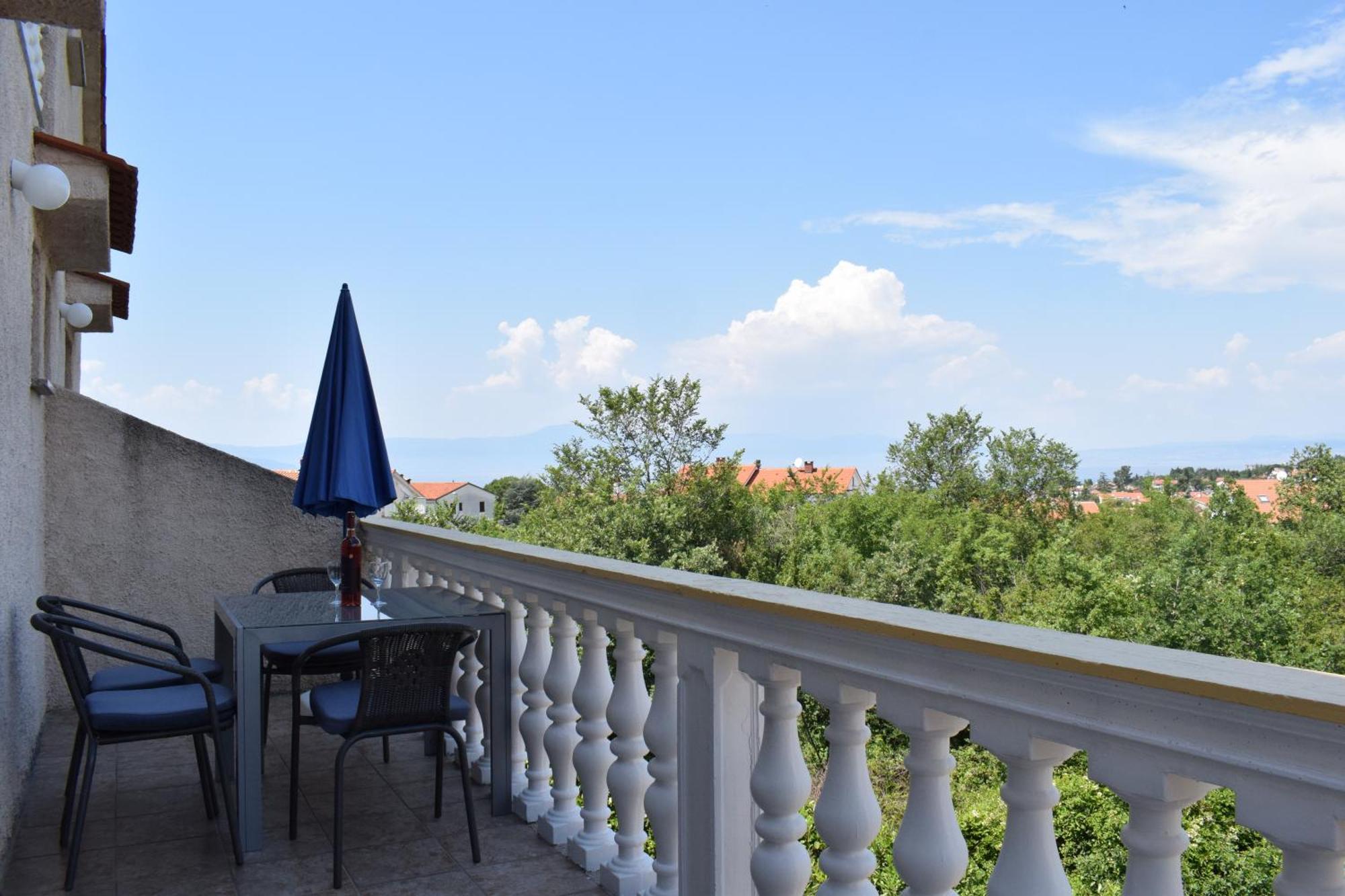 Apartments I-P Malinska Cameră foto